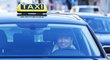 Libor Sionko v roli taxikáře v klipu Tří sester