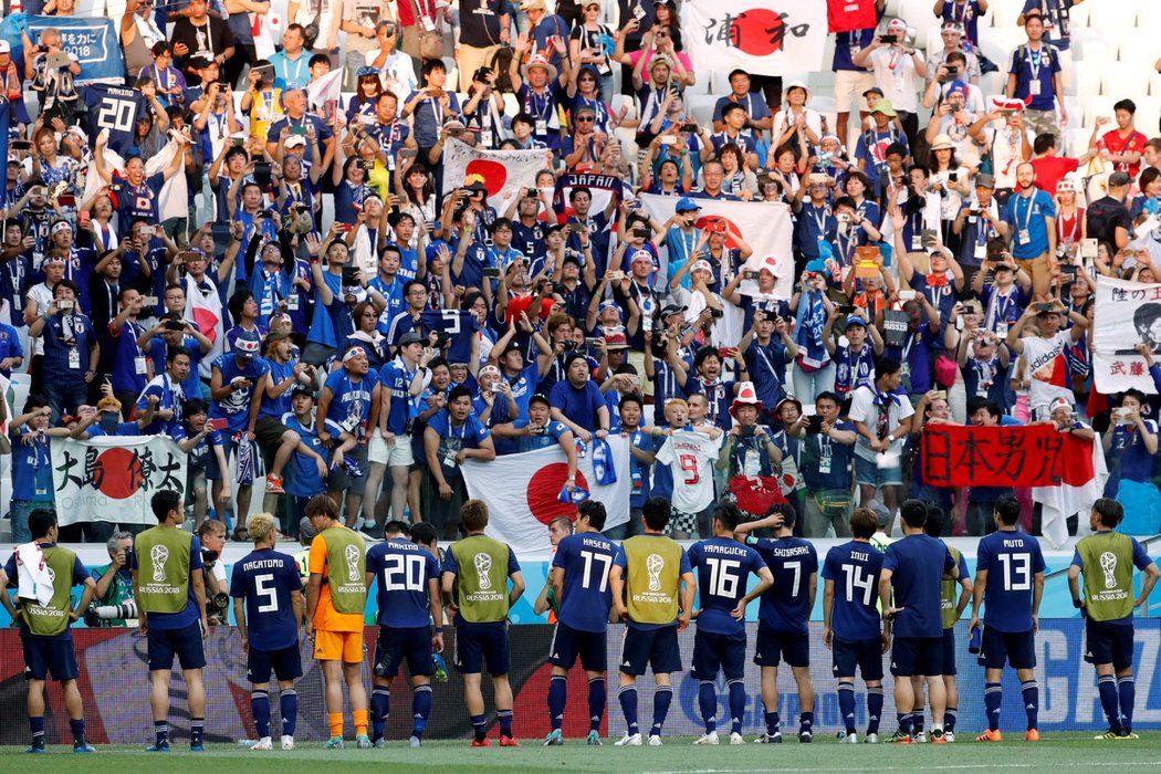 Fotbalisté Japonska slaví postup do osmifinále mistrovství světa