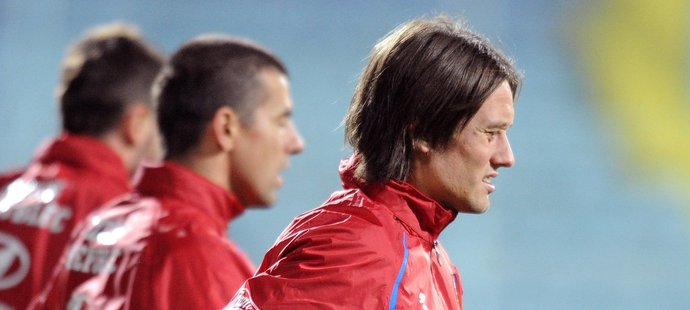 Tomáš Rosický na pondělním večerním tréninku v Černé Hoře