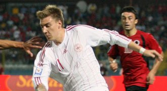 Dánům bude chybět proti Česku Bendtner i Kjaer