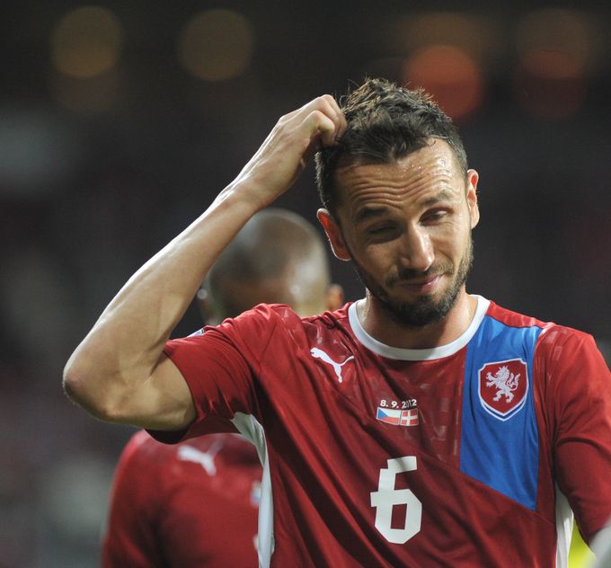 Sivok si poranil koleno. Besiktasi bude chybět několik týdnů Sivok si poranil koleno. Besiktasi bude chybět několik týdnů