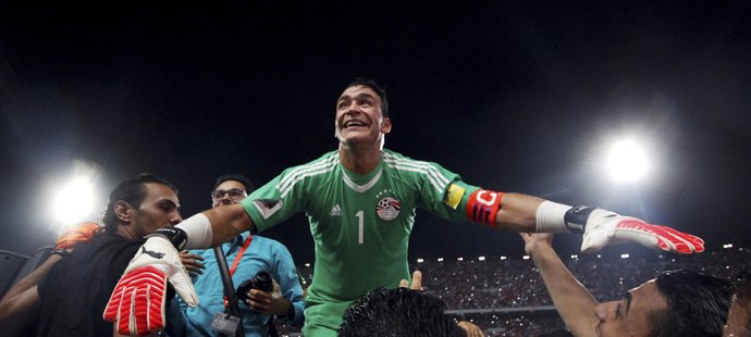 Essam el-Hadary je národním hrdinou Egypta.  Zkušený brankář v 45 letech poprvé okusí atmosféru mistrovství světa