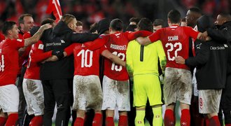 Švýcarsko a Chorvatsko slaví postup na MS. Obě odvety skončily 0:0