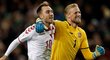 Dánští fotbaloví hrdinové! Christian Eriksen a Kasper Schmeichel slaví postup na světový šampionát do Ruska 