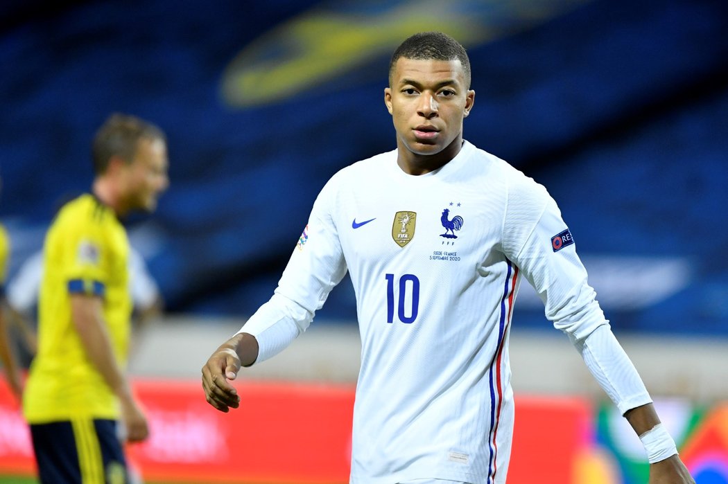 Francouzský útočník Kylian Mbappé v utkání proti Švédsku