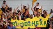 Brazilští fanoušci na tréninku fotbalové reprezentace před startem světového šampionátu