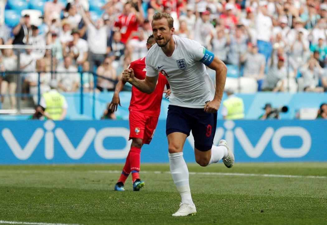 Harry Kane bezpečně proměnil pokutový kop a poslal Anglii do dvoubrankového vedení proti Panamě