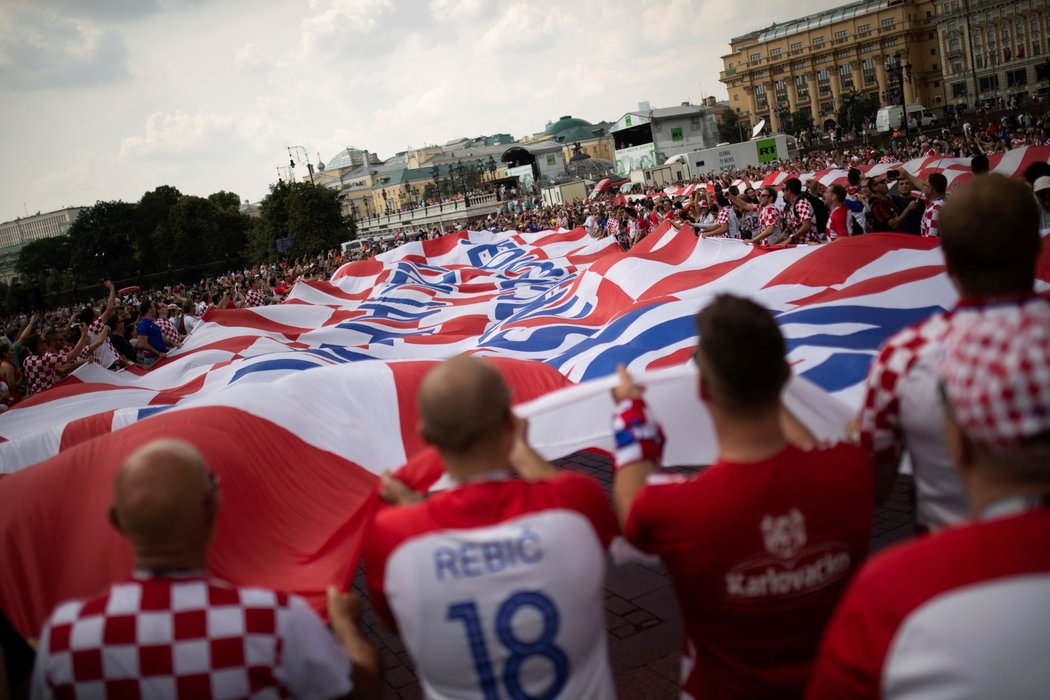 Chorvatští fanoušci v neděli obsadili Moskvu, fotbalem žije i celá země včetně hlavního města Záhřebu