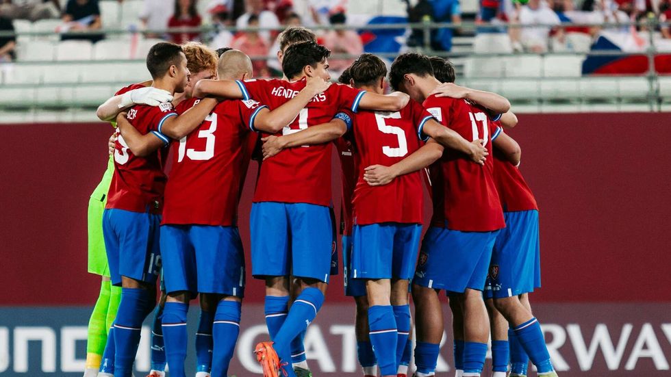 Čeští fotbalisté do 17 let se chystají na start zápasu na mistrovství světa