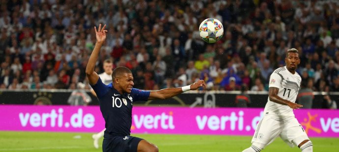 Jedna z největších hvězd posledního mistrovství světa Kylian Mbappé se v utkání proti Německu neprosadil