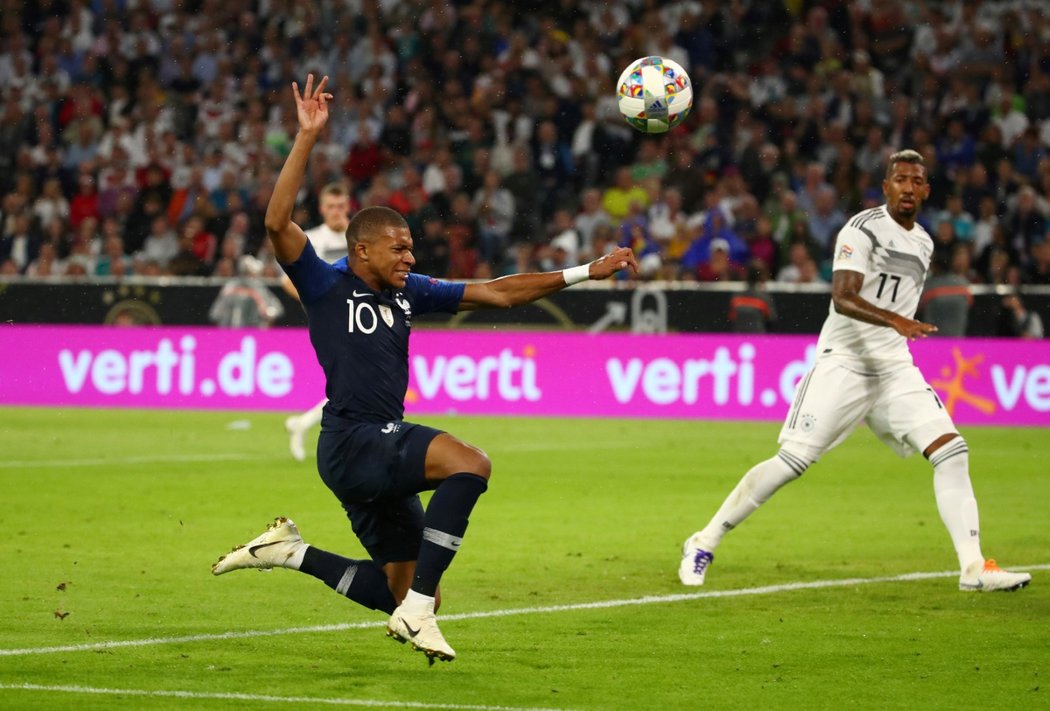 Jedna z největších hvězd posledního mistrovství světa Kylian Mbappé se v utkání proti Německu neprosadil