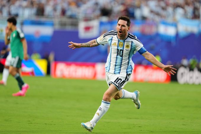 Argentina - Alžírsko 3:0. Neskutečná MESSI SHOW! První hattrick na MS, přepisoval rekordy Argentina - Alžírsko 3:0. Neskutečná MESSI SHOW! První hattrick na MS, přepisoval rekordy