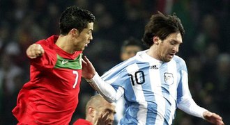 DOTAZNÍK REPREZENTANTŮ: Messi, nebo Ronaldo???