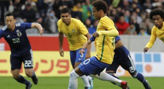 Neymar kopal dvě penalty za Brazílii, Štetina se trefil za Slovensko