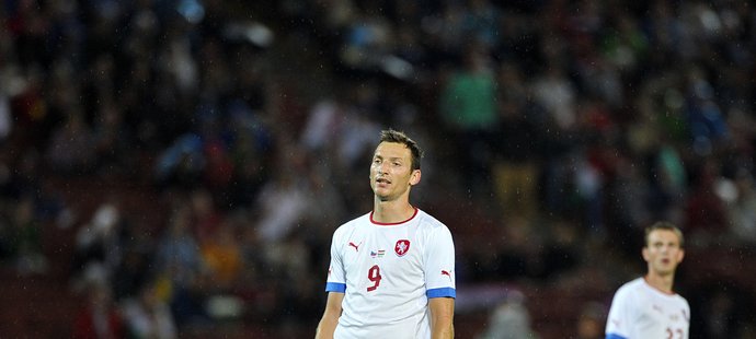 Český útočník Libor Kozák se v utkání v Maďarsku nejprve radoval z gólu, pak ale převážil smutek. Duel skončil nerozhodně 1:1