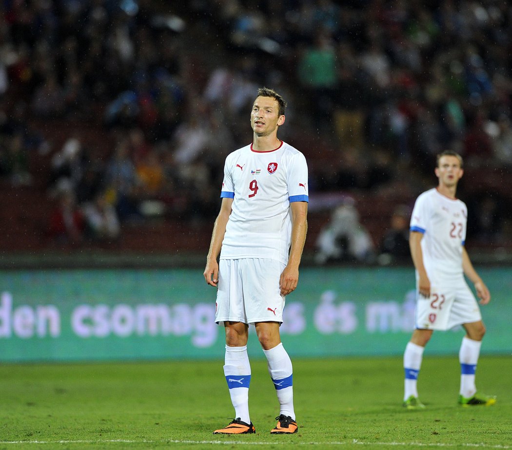 Český útočník Libor Kozák se v utkání v Maďarsku nejprve radoval z gólu, pak ale převážil smutek. Duel skončil nerozhodně 1:1