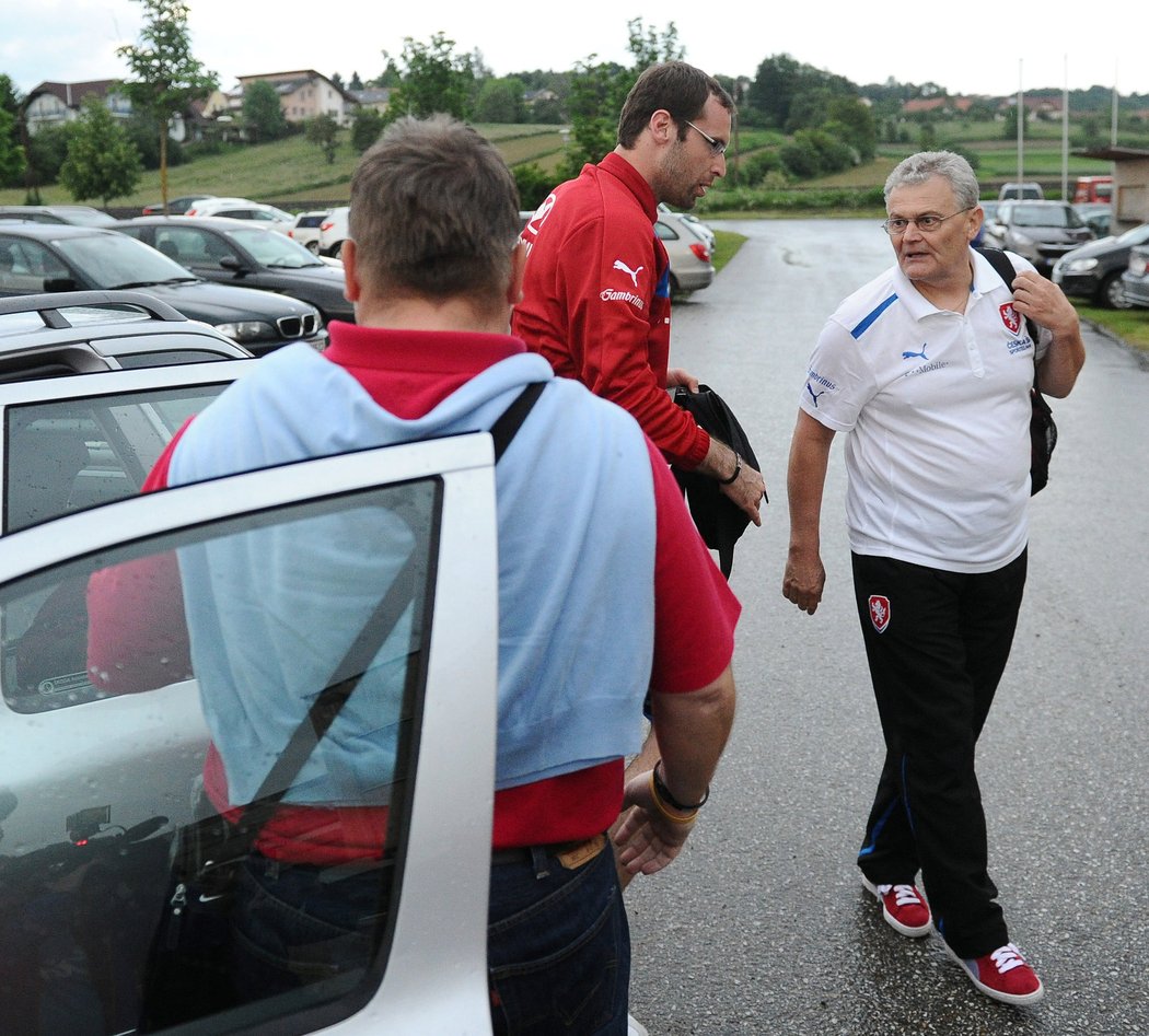 Na soustředění do Bad Waltersdorfu už dorazil i brankář Petr Čech