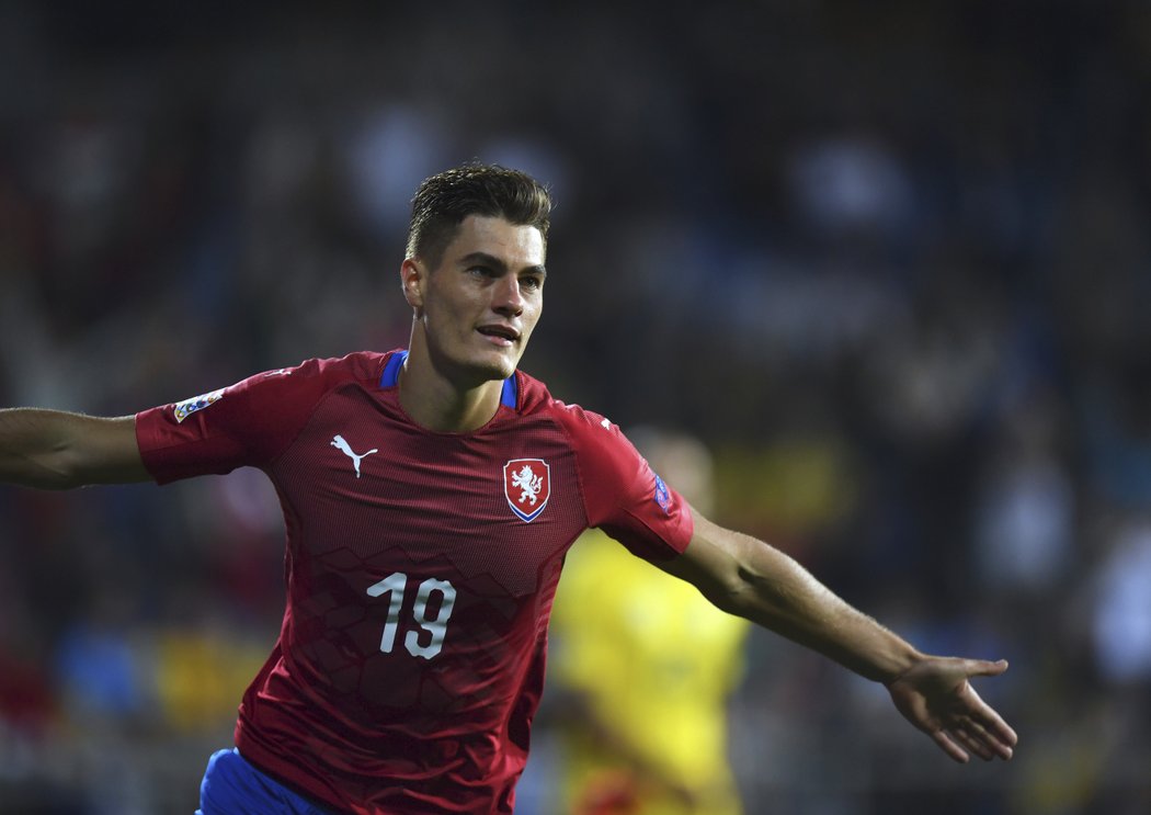 Patrik Schick otevřel skóre souboje s Ukrajinou