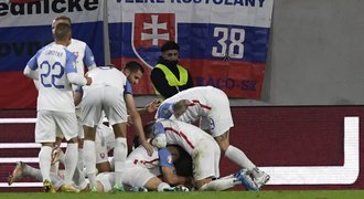 Slováci sahají po EURO. Ronaldo se dvakrát trefil, Rakušané už slaví