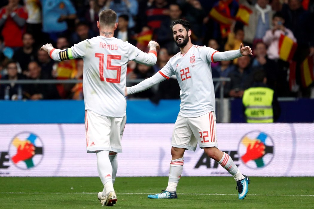 Španělský záložník Isco nasázel Argentině při vysoké výhře 6:1 hattrick