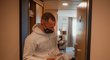 Vladimír Coufal na pokoji během srazu české fotbalové reprezentace před mistrovstvím Evropy