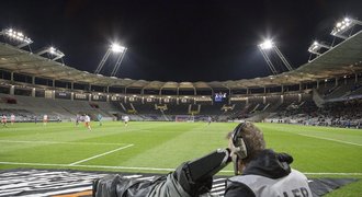 Češi budou hrát EURO na malých stadionech. Lístků bude málo