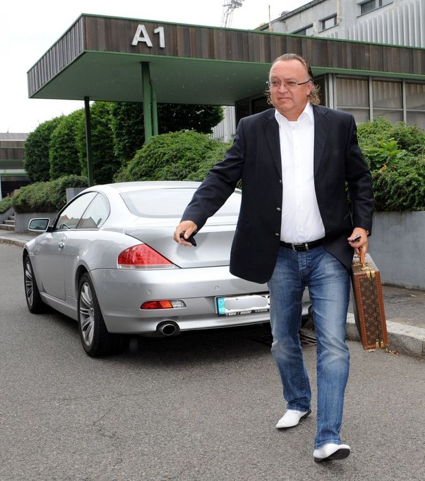 Vlastimil Košťál ještě v dobách, kdy pracoval pro ČMFS Vlastimil Košťál ještě v dobách, kdy pracoval pro ČMFS