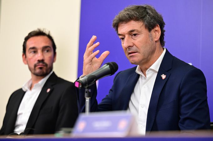 Potvrzeno! Santi Denia je trenérem reprezentace. Velká čest, prohlásil kouč Potvrzeno! Santi Denia je trenérem reprezentace. Velká čest, prohlásil kouč