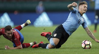 ZNÁMKY za Uruguay: Mizerný Bořil tahal nohy, Daridu zdobil pohyb