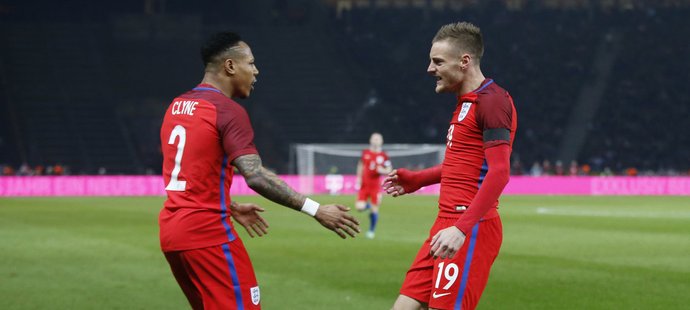 Jamie Vardy si proti Německu připsal v premiérovém startu za reprezentaci první branku