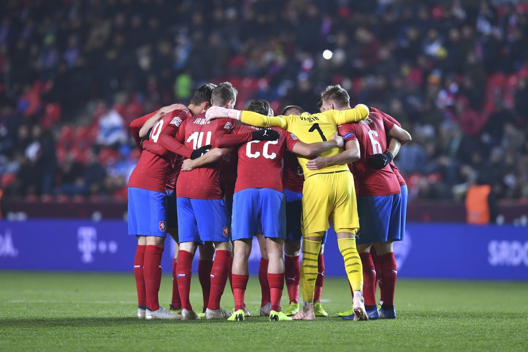 Čeští fotbalisté jdou do souboje proti Anglii se zdravým sebevědomím