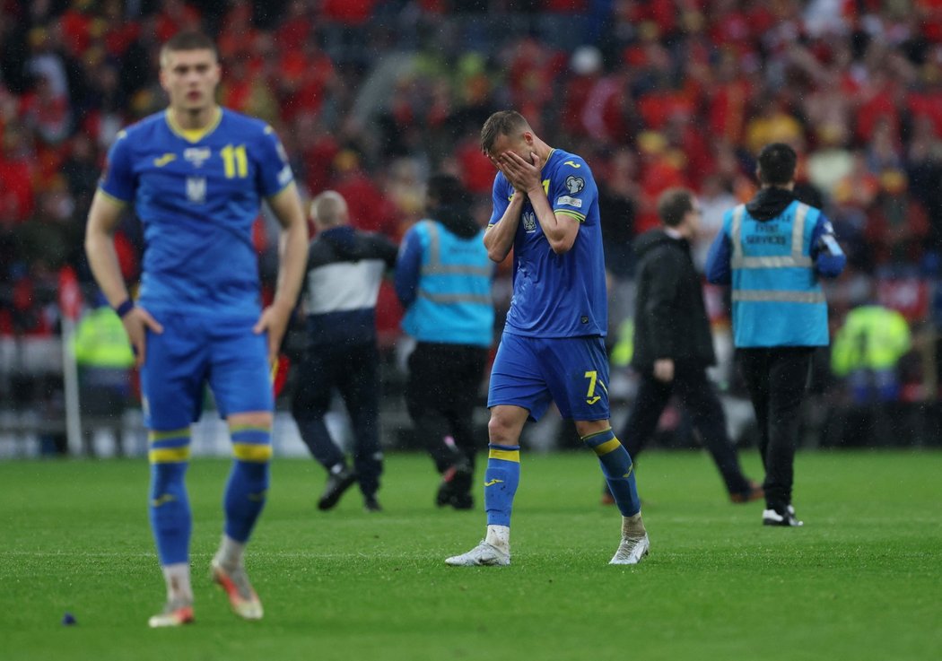 Zklamaný Andrij Jarmolenko po prohře s Walesem