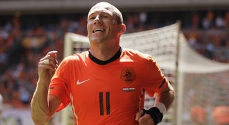 Hvězda Robben: Kam se hrabe na Otepku!