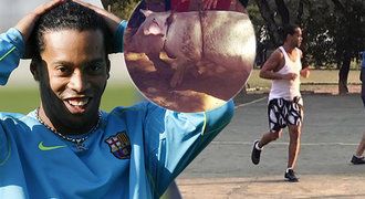 Násilí, korupce a Ronaldinho. Za mřížemi bohem, fotbalem vyhrál sele