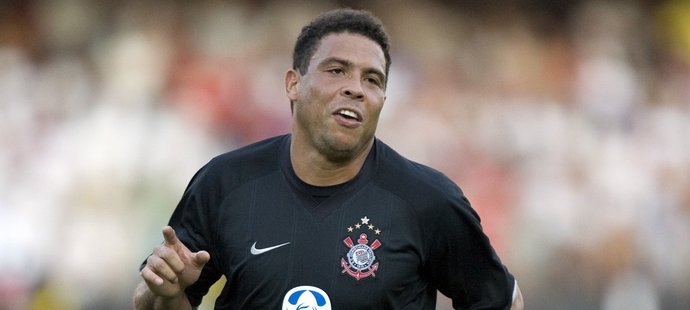 Ronaldo v dresu Corinthians.