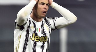 Juventus s Ronaldem strádá sportovně i ekonomicky: CR7 spolkne 1/5 příjmů Juventus s Ronaldem strádá sportovně i ekonomicky: CR7 spolkne 1/5 příjmů