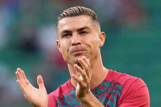 Ronaldo promluvil: Trenér porušil slib. Omlouvá se spoluhráčům, v reprezentaci nekončí Ronaldo promluvil: Trenér porušil slib. Omlouvá se spoluhráčům, v reprezentaci nekončí