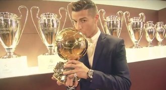 Ronaldovo super gesto: Vydražil svůj Zlatý míč, na charitu jde 15 milionů