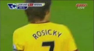 VIDEO: Rána až k oblakům. Rosický zazdil penaltu