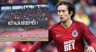 Rosický pálil za Spartu po 17 letech. Stávkující kotel gól neslavil