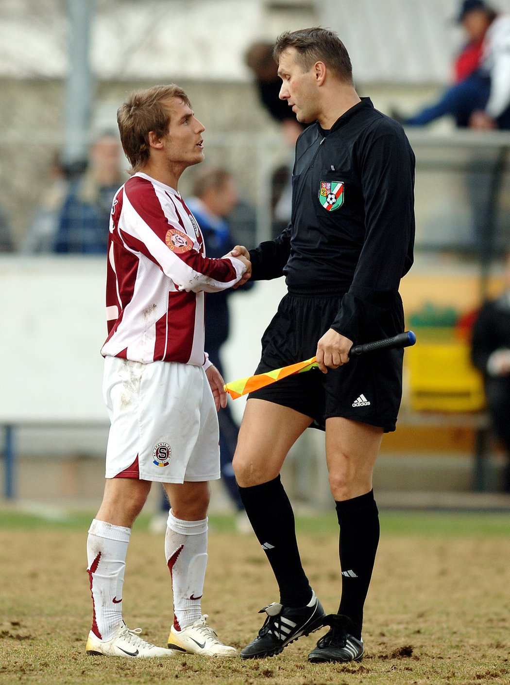 Asistent Josef Košec s Miroslavem Matušovičem po zápase Blšany - Sparta v sezoně 2005/2006