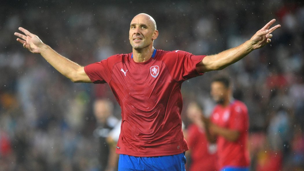 Jan Koller proti výběru hvězd řádil! Dva góly dal a byl nebezpečný