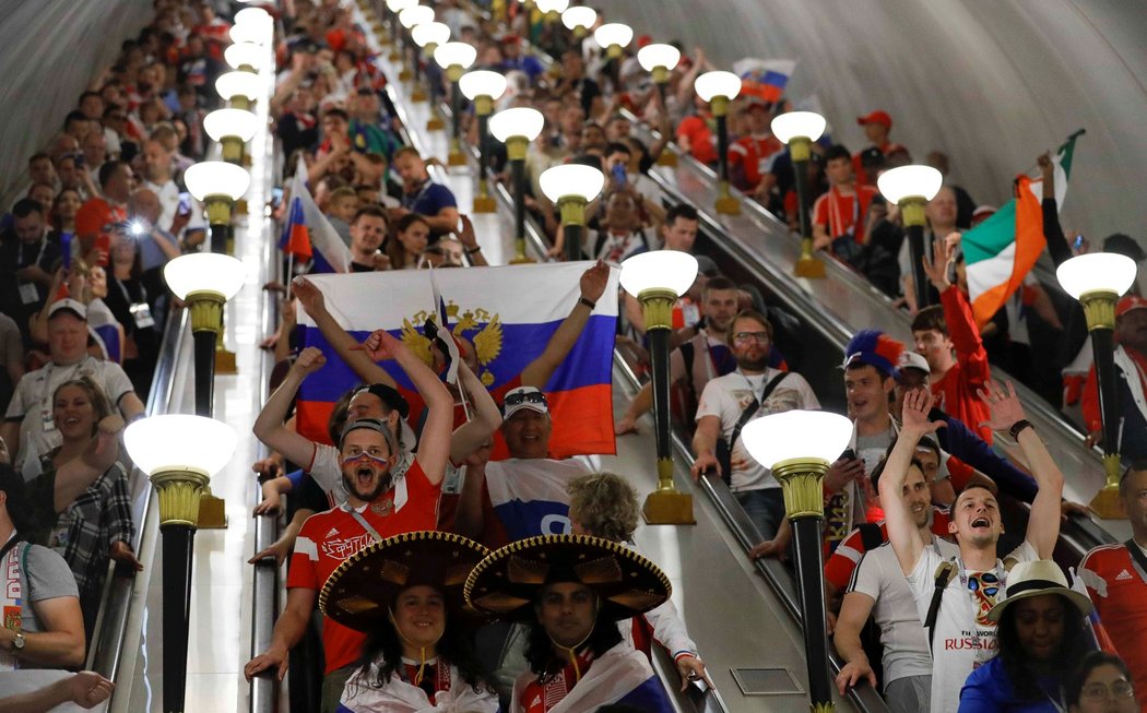 Celé Rusko slaví postup fotbalistů do čtvrtfinále mistrovství světa