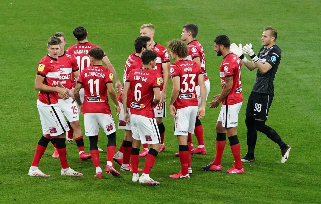 Fotbalisté Spartaku Moskva před zápasem se Soči, nechybí ani Čech Alex Král (33)