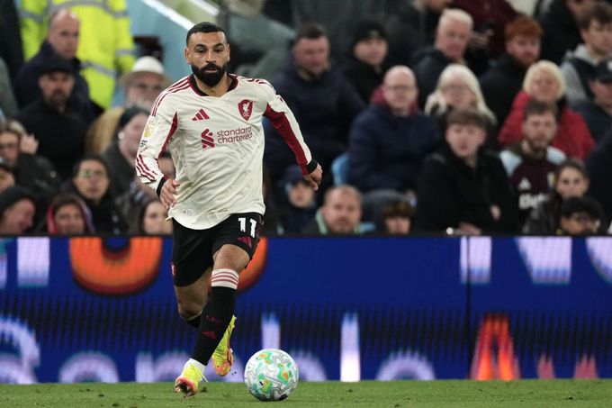 A my už jdeme do finále. Premier League slaví i počítá ztráty, o co jde v posledním kole? A my už jdeme do finále. Premier League slaví i počítá ztráty, o co jde v posledním kole?