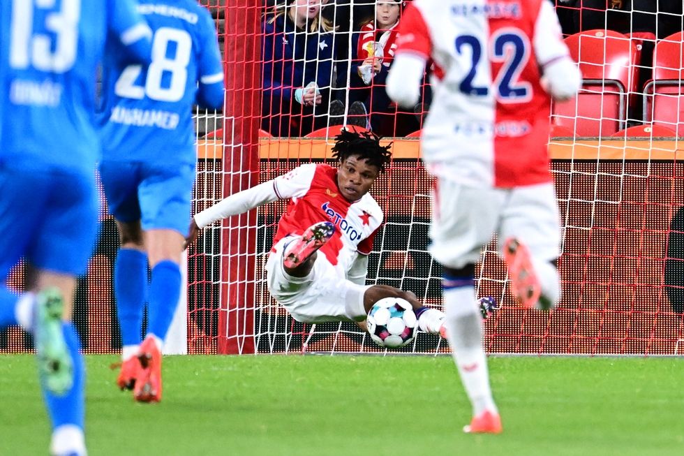 ONLINE: Slavia - Mladá Boleslav 0:1. Šílená chyba Isifeho, Šubert měl jednoduchou práci ONLINE: Slavia - Mladá Boleslav 0:1. Šílená chyba Isifeho, Šubert měl jednoduchou práci