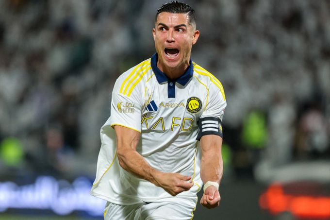 Další triumf pro hvězdu. Ronaldo slaví v Arábii první titul s an-Nasrem Další triumf pro hvězdu. Ronaldo slaví v Arábii první titul s an-Nasrem