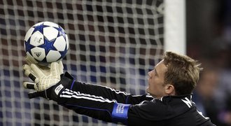 Neuer už patří Bayernu, přichází i Rafinha