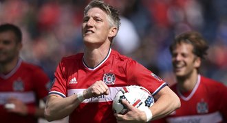 Schweinsteiger boduje. Skóroval hned při svém debutu v americké MLS