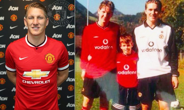Bastian Schweinsteiger Manchester United miloval odjakživa, jak dokazuje i jeho fotka s bratrem Tobiasem...